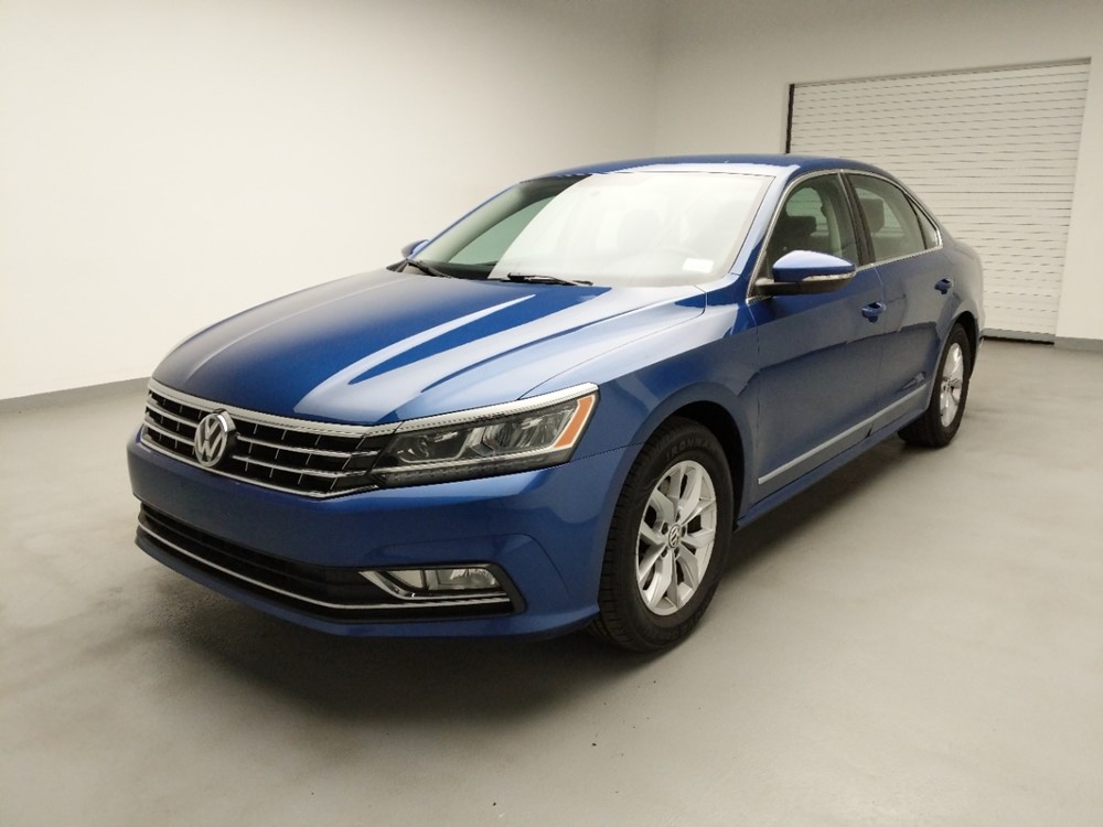 Used 2016 Volkswagen Passat Driver Front Bumper
