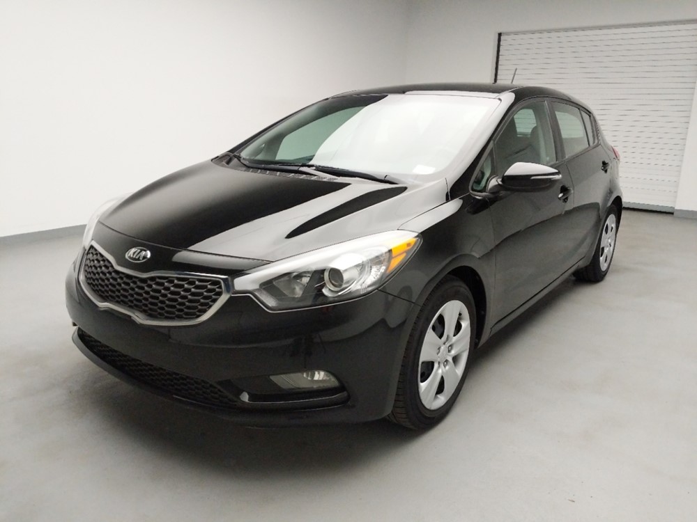 Used 2016 Kia Forte5 Driver Front Bumper