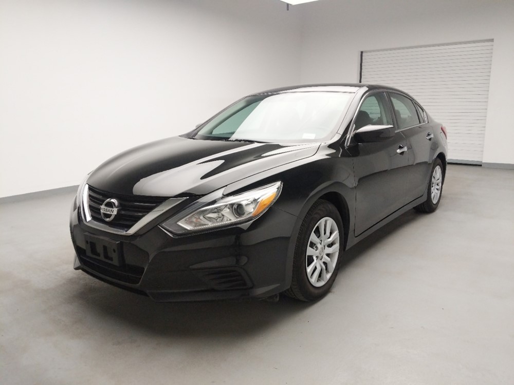 Used 2018 Nissan Altima Driver Front Bumper