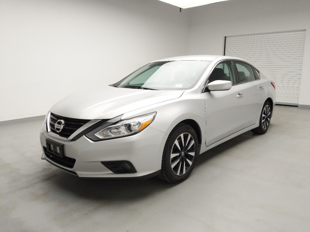 Used 2018 Nissan Altima Driver Front Bumper