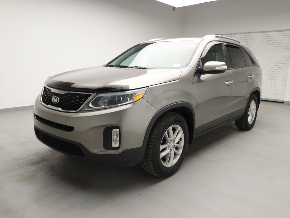 Used 2015 Kia Sorento Driver Front Bumper