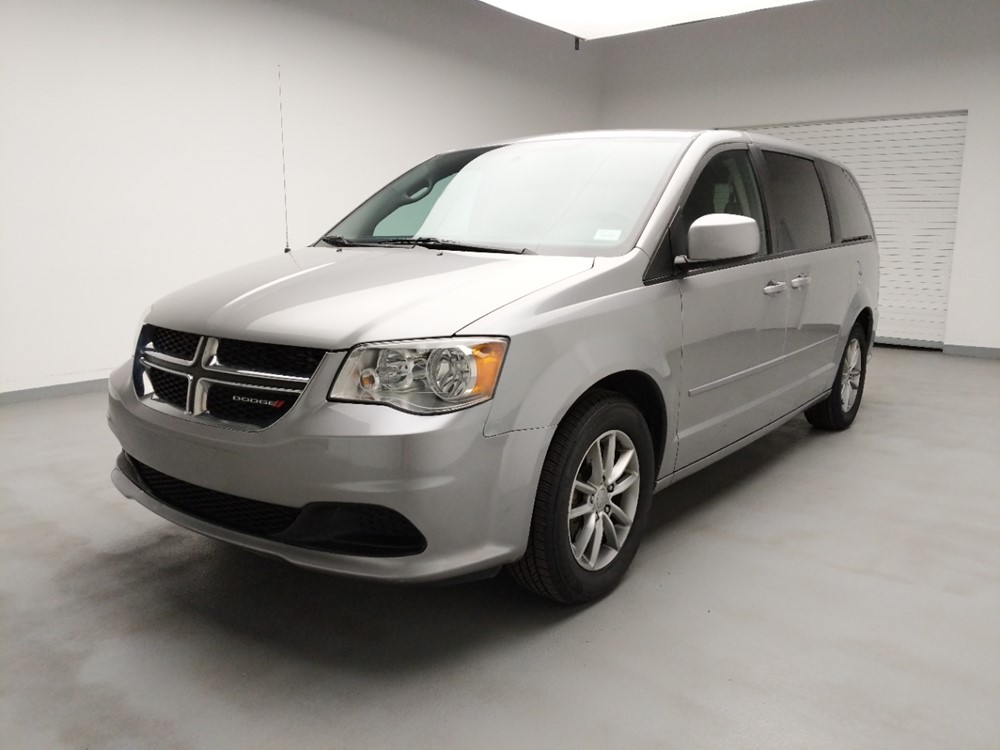 Used 2017 Dodge Grand Caravan Driver Front Bumper