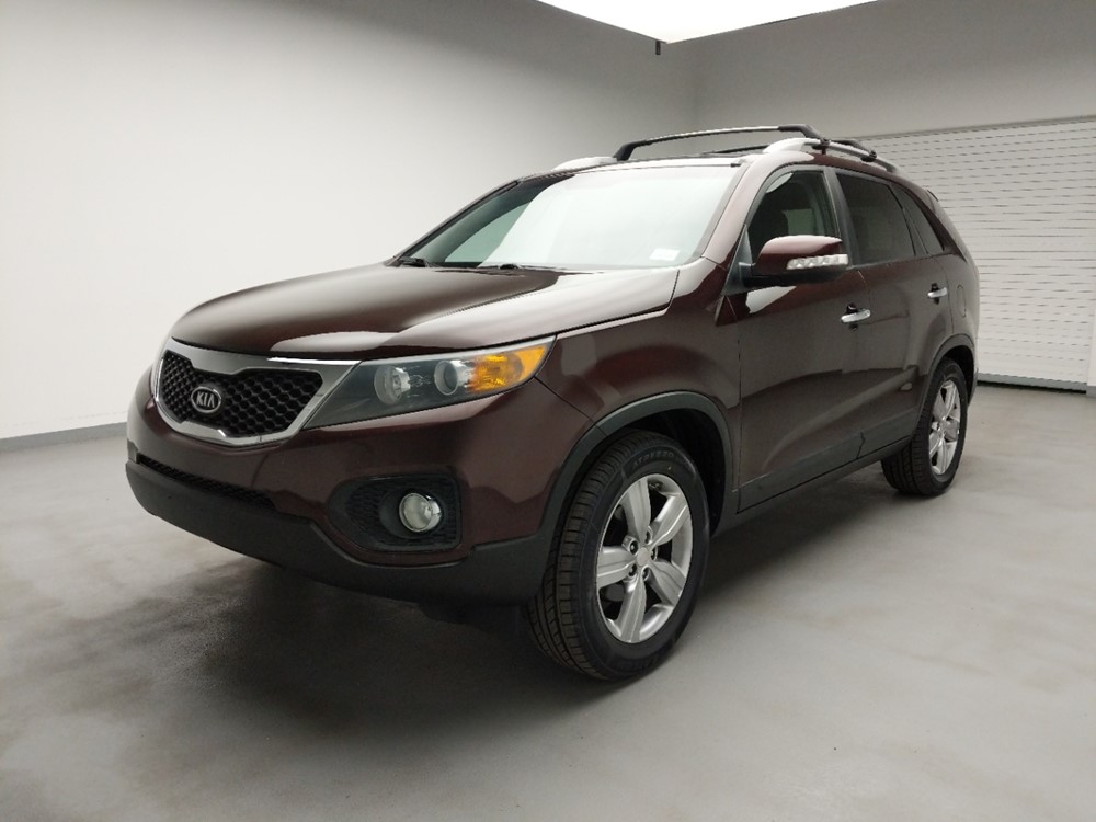Used 2013 Kia Sorento Driver Front Bumper
