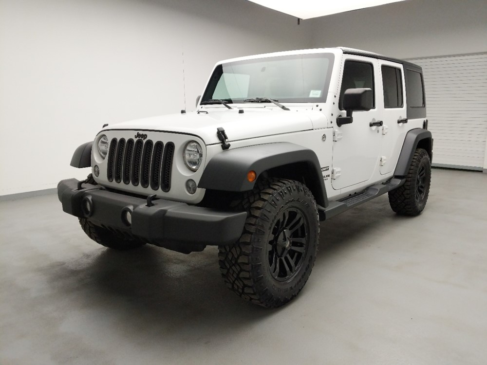Used 2015 Jeep Wrangler Driver Front Bumper