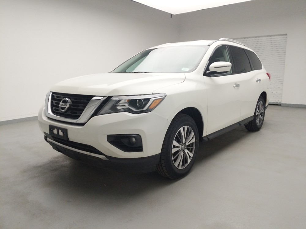 Used 2017 Nissan Pathfinder Driver Front Bumper