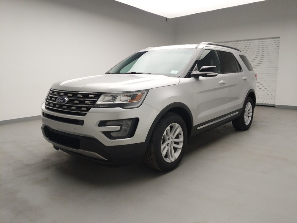 Used 2017 Ford Explorer Driver Front Bumper