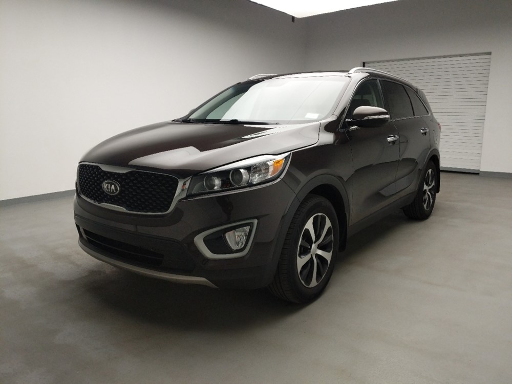 Used 2017 Kia Sorento Driver Front Bumper