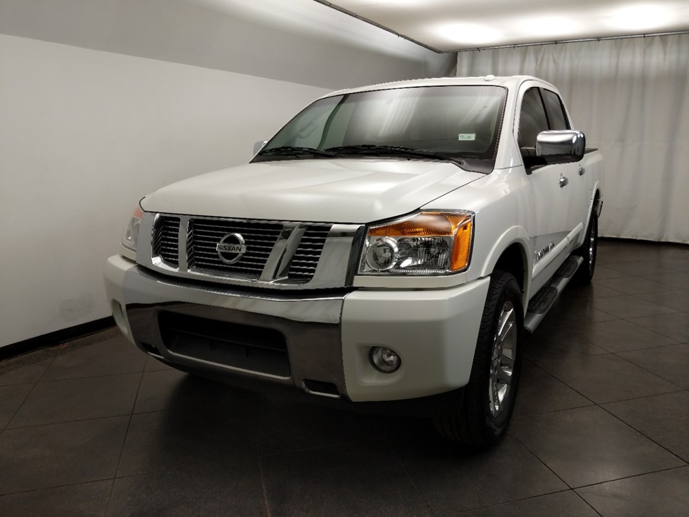 2015 Nissan Titan - Driver Front Hood