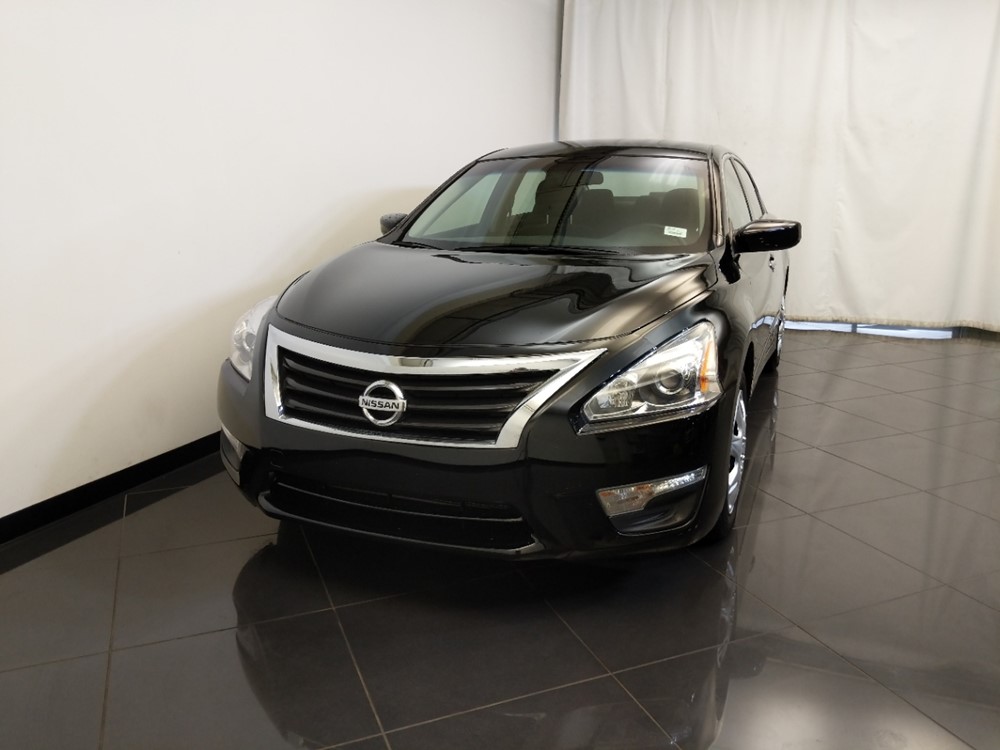 2014 Nissan Altima - Driver Front Hood
