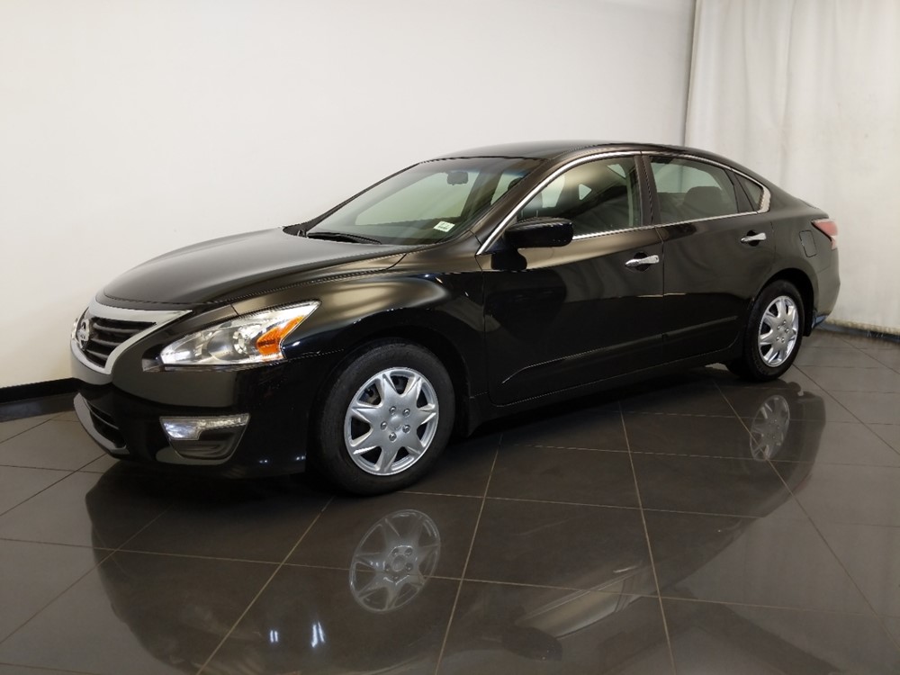 2014 Nissan Altima - Driver Front Side