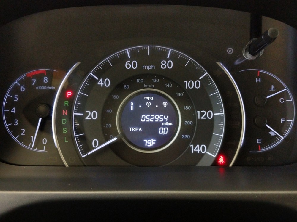 2016 Honda CR-V - Odometer Close Up