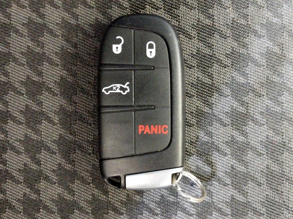 2016 Dodge Challenger - Keys