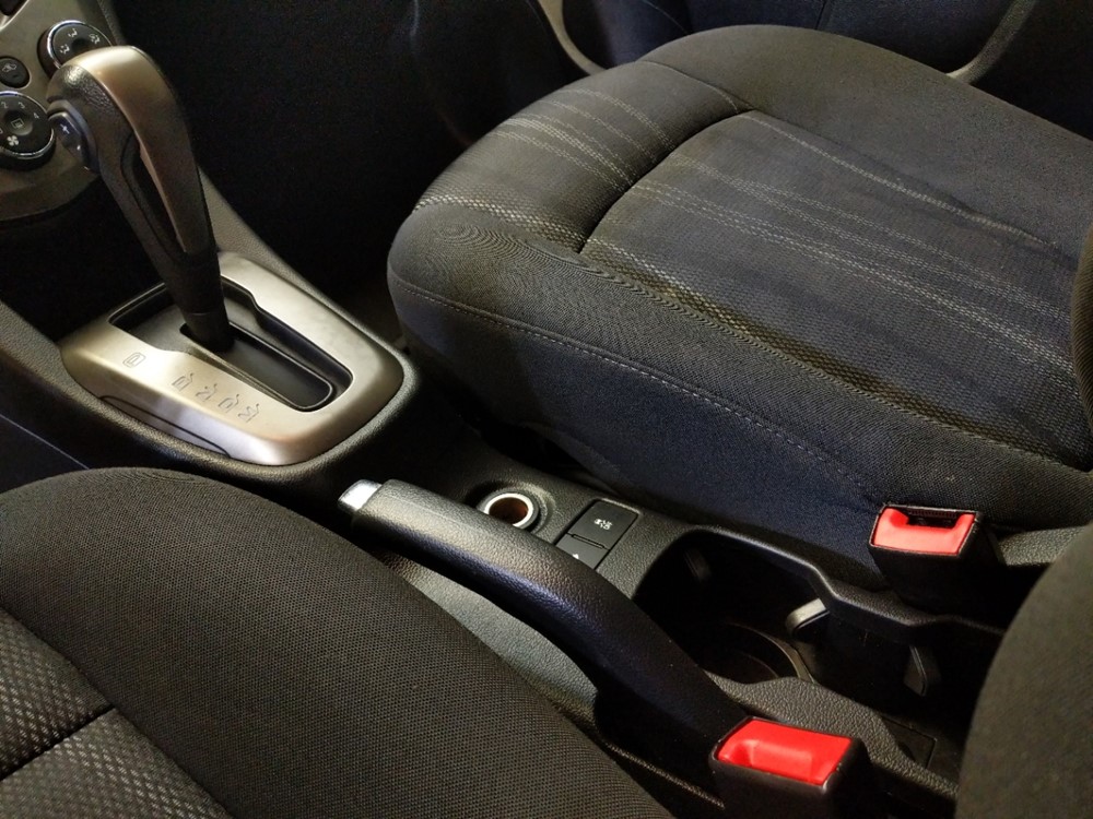 2015 Chevrolet Sonic - Center Console/Cup Holders