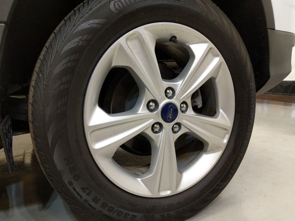 2015 Ford Escape - Wheel