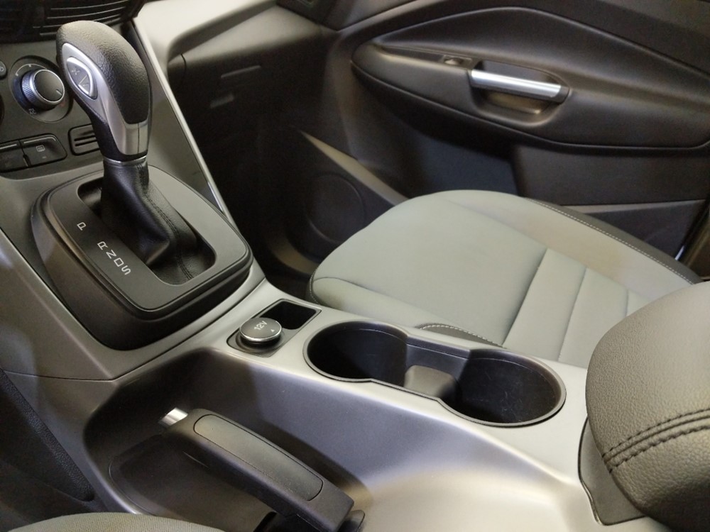 2015 Ford Escape - Center Console/Cup Holders