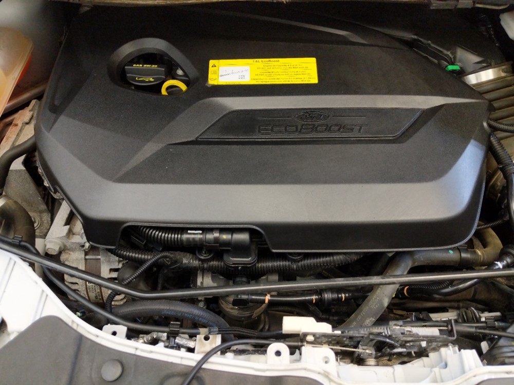2015 Ford Escape - Engine