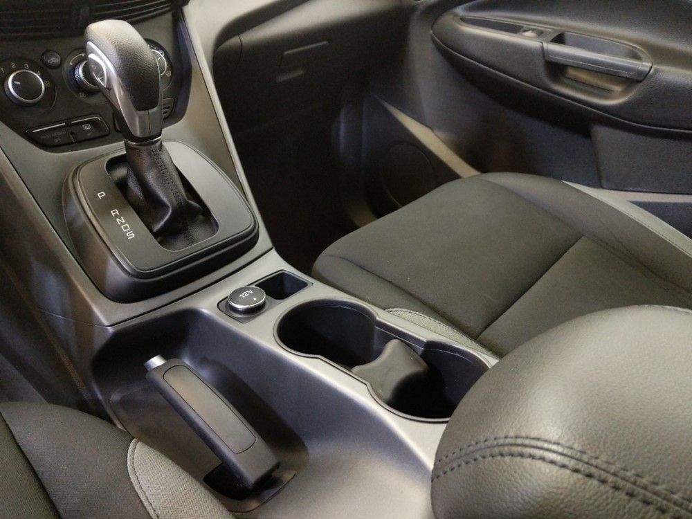 2015 Ford Escape - Center Console/Cup Holders