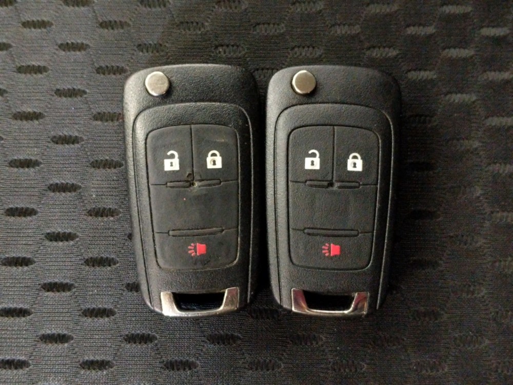 2015 GMC Terrain - Keys