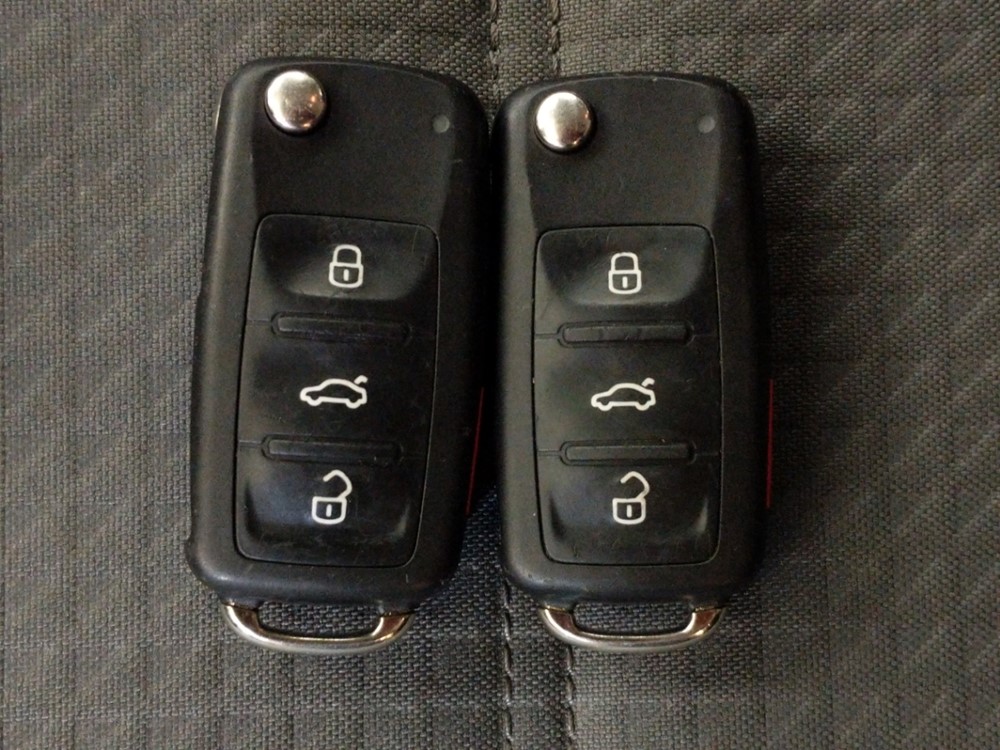2017 Volkswagen Jetta - Keys
