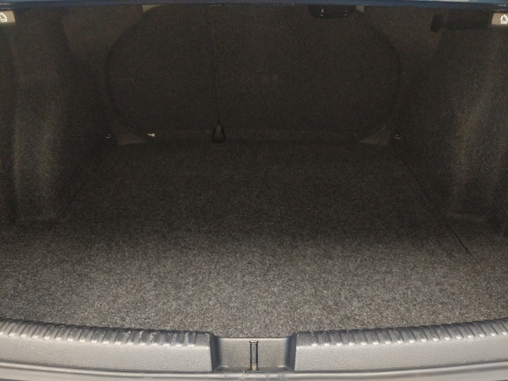 2017 Volkswagen Jetta - Trunk
