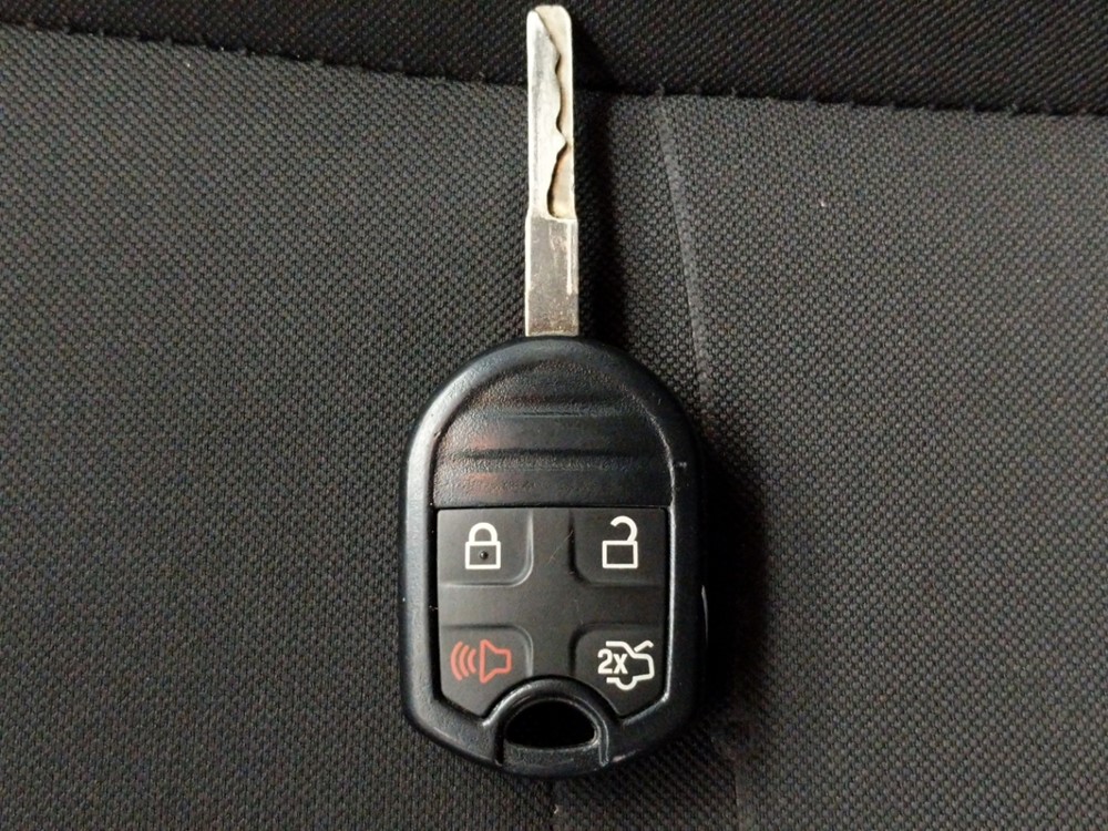 2017 Ford Fiesta - Keys