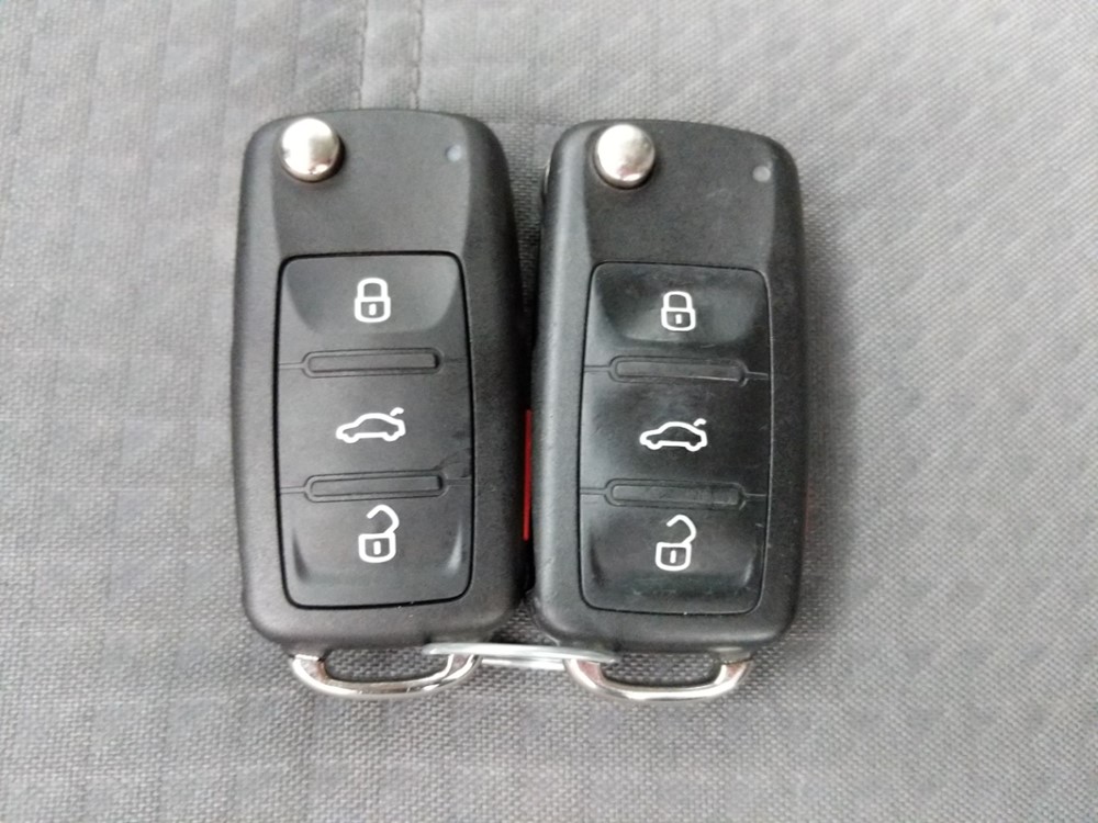 2017 Volkswagen Jetta - Keys