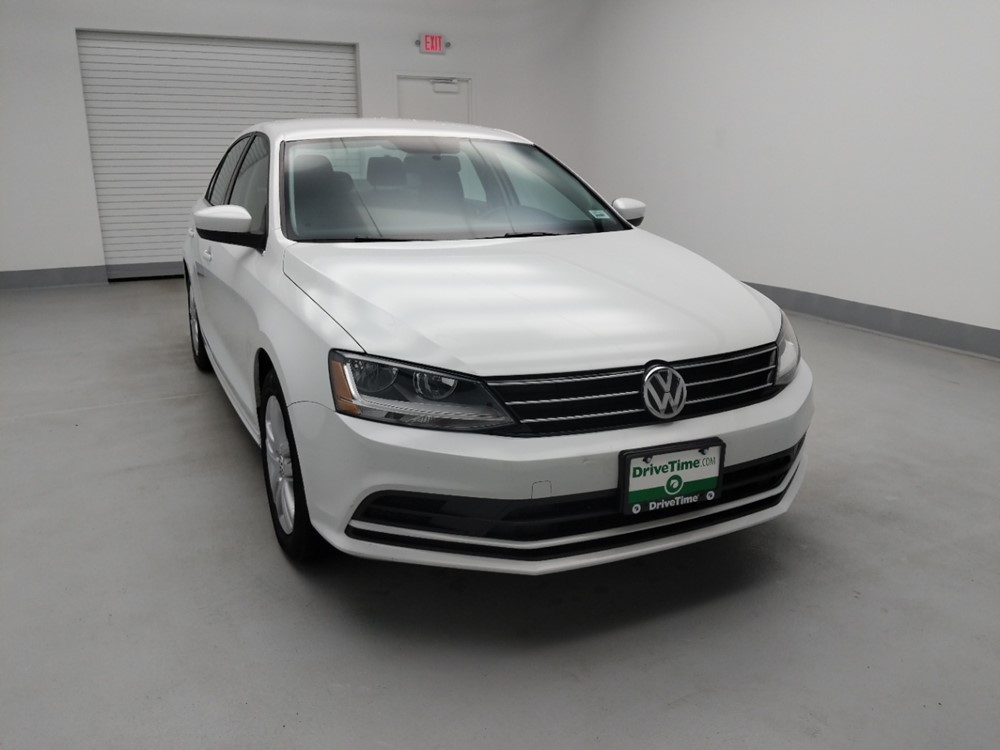 2017 Volkswagen Jetta - Passenger Front Hood