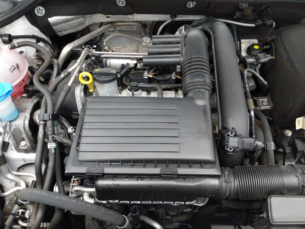 2017 Volkswagen Jetta - Engine