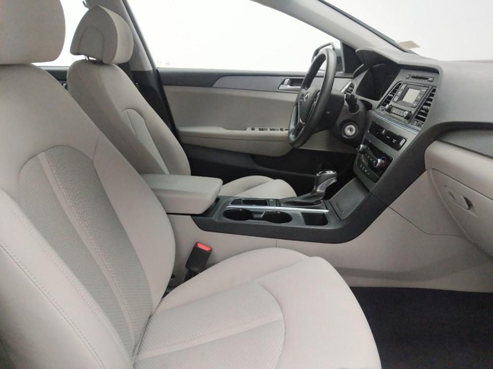 2017 Hyundai Sonata - Passenger Rear Seat