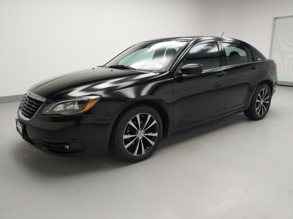 2014 Chrysler 200 - Driver Front Side