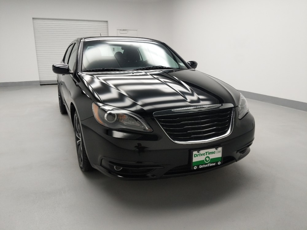 2014 Chrysler 200 - Passenger Front Hood