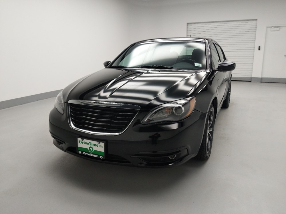 2014 Chrysler 200 - Driver Front Hood
