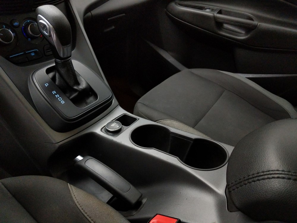2014 Ford Escape - Center Console/Cup Holders