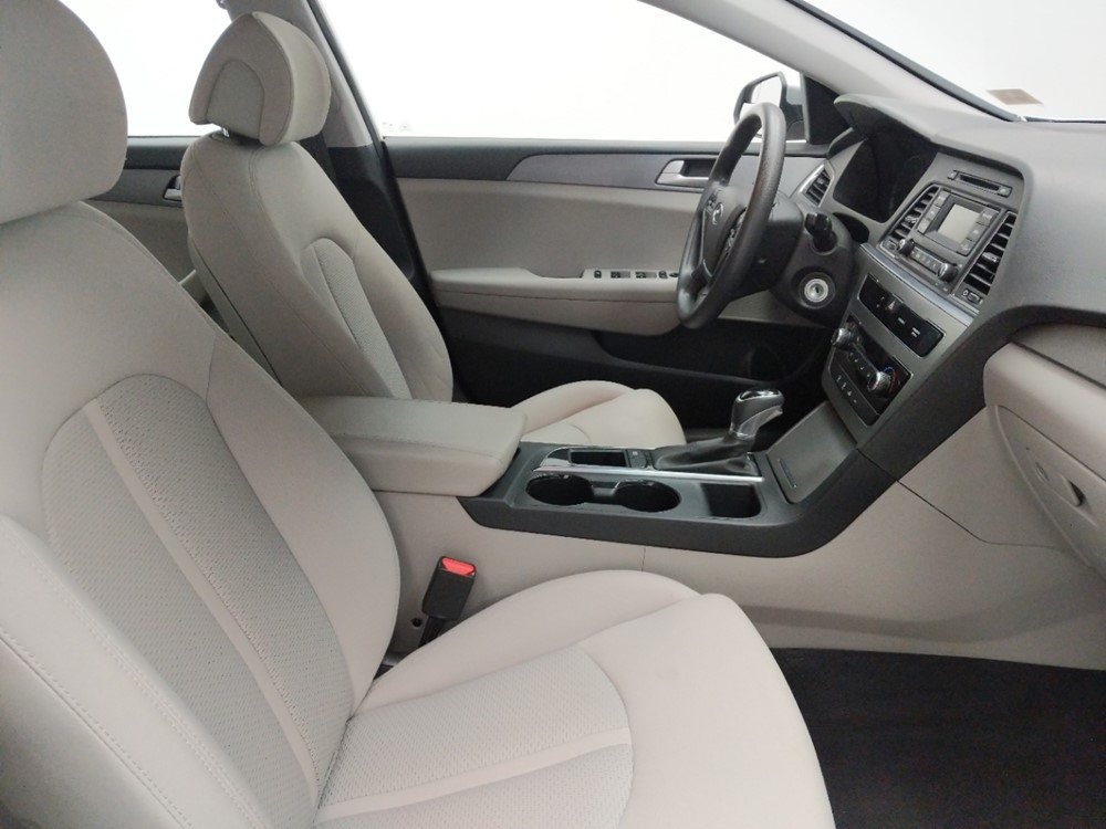 2017 Hyundai Sonata - Passenger Front Seat