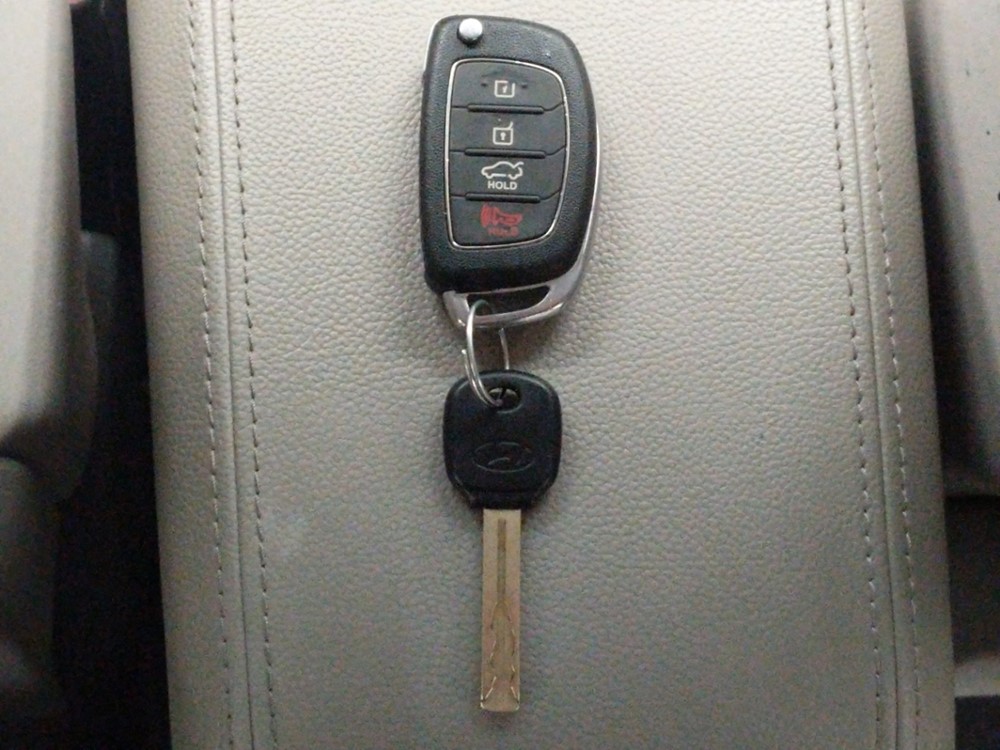 2017 Hyundai Sonata - Keys