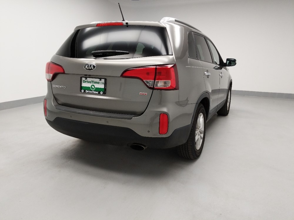 2014 Kia Sorento - Passenger Rear Trunk
