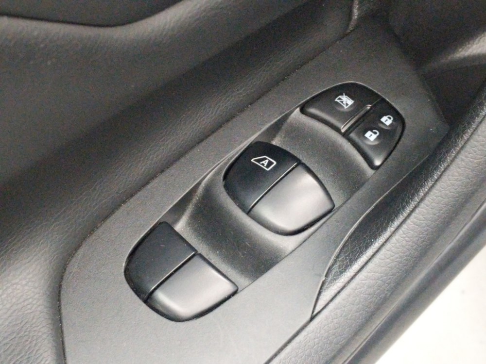 2017 Nissan Altima - Driver Power Windows/Lock Control