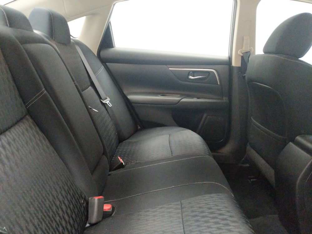 2017 Nissan Altima - Passenger Rear Seat