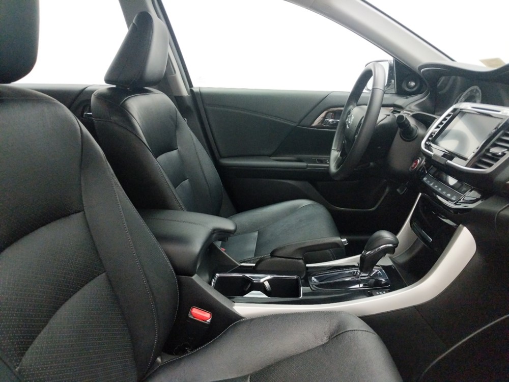 2016 Honda Accord - Passenger Front Seat