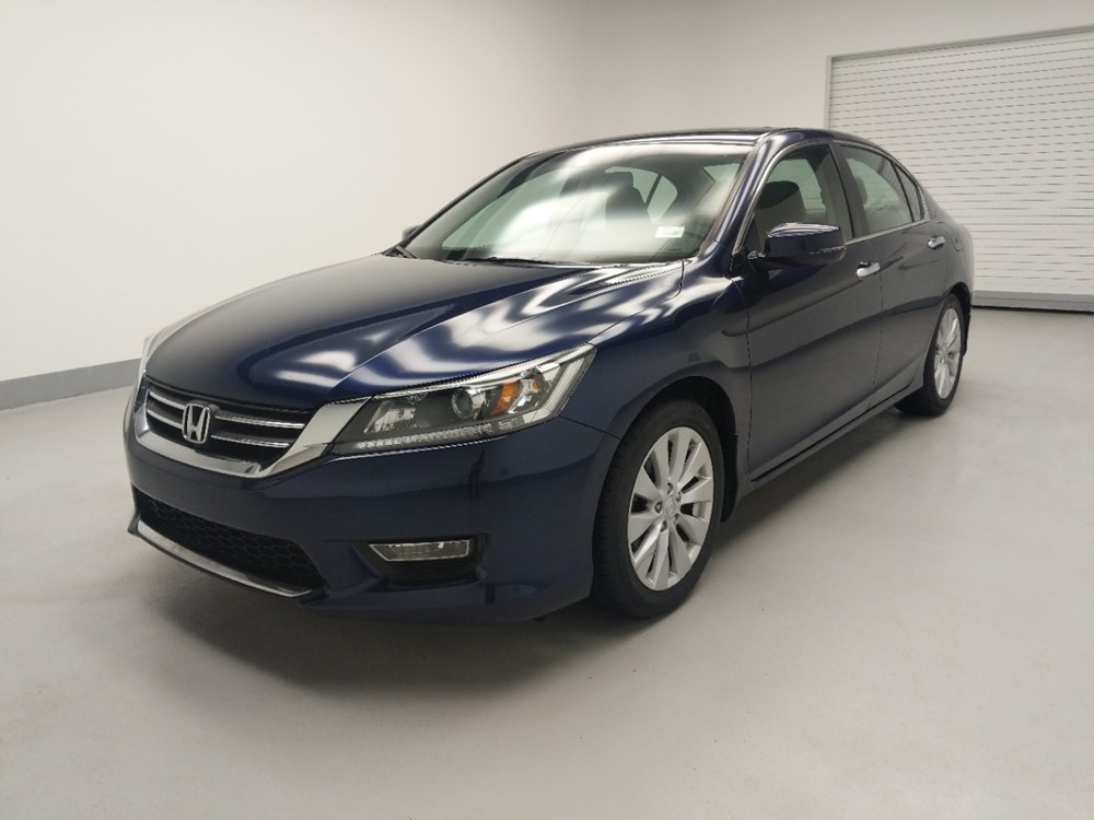 2013 Honda Accord - Driver Front Bumper
