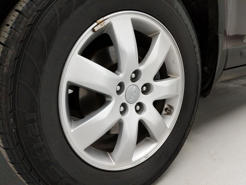 2013 Kia Sorento - Wheel