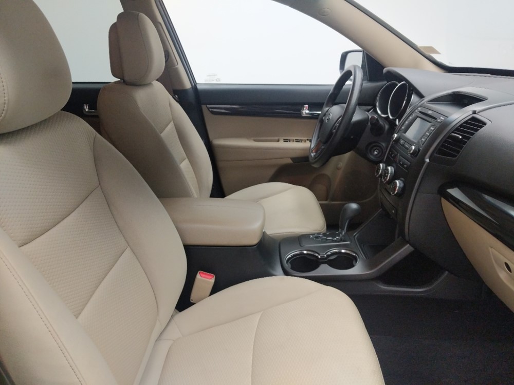 2013 Kia Sorento - Passenger Front Seat