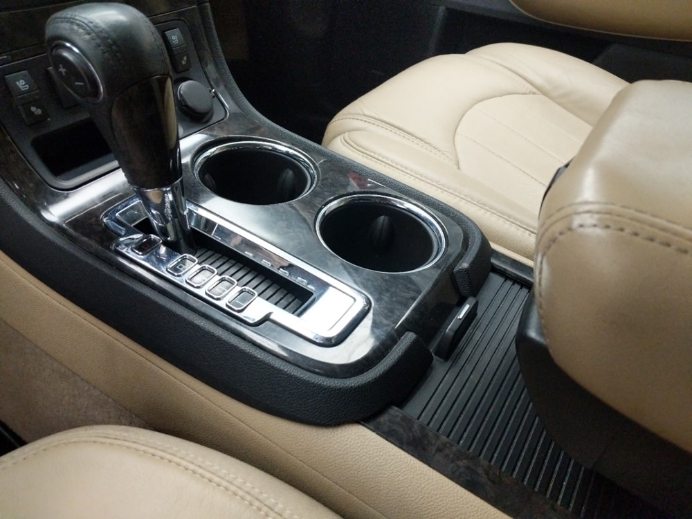 2011 GMC Acadia - Center Console/Cup Holders
