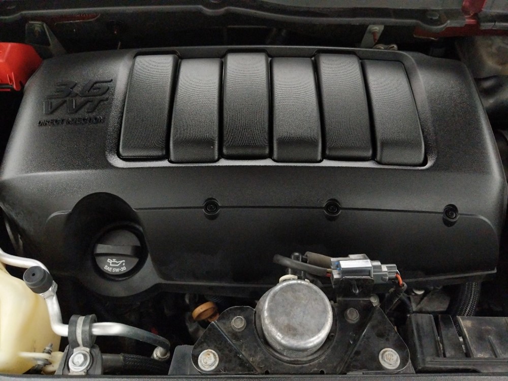 2011 GMC Acadia - Engine